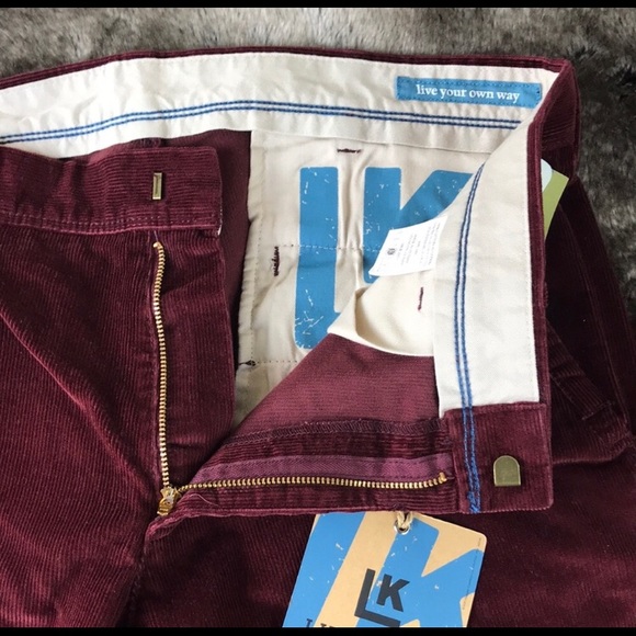 Burgundy corduroy Life Khaki pants - Picture 4 of 7